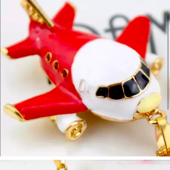 Red/White Airplane Necklace - Picture 1 of 2